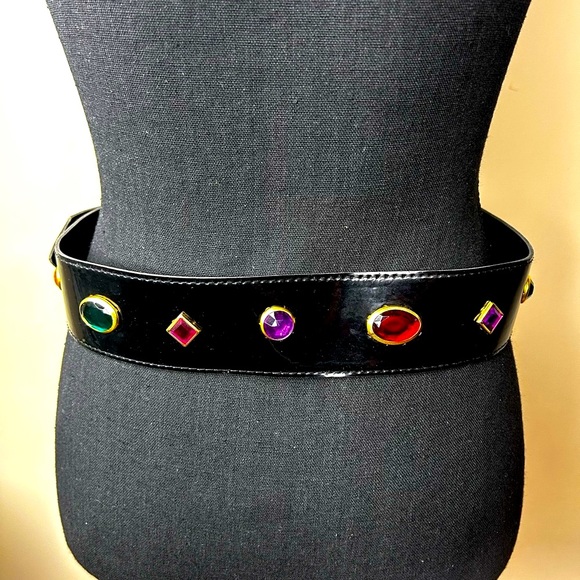 🔥🔥SOLD🔥🔥Vtg Bejeweled Studded Belt - Picture 3 of 5